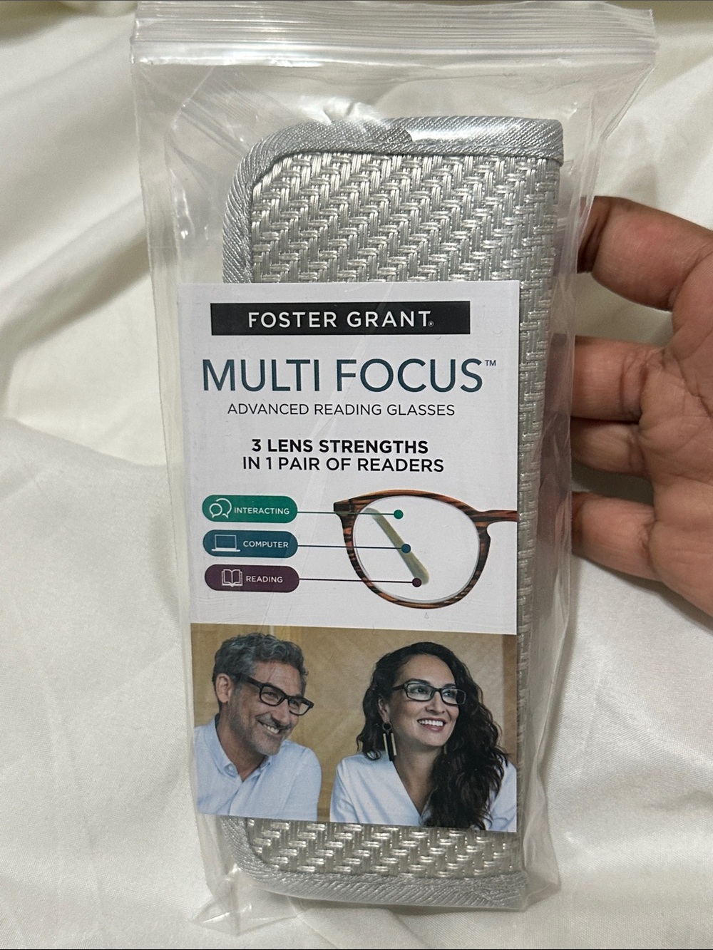 Foster Grant Silver Textured Multi-Focus Reading Glasses Case